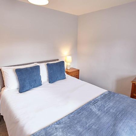 Host & Stay - Buckingham Square Helmsley Exterior photo